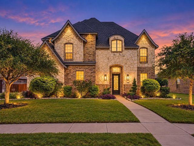 504 Stillwater Dr — Garden Vly Farms Ph 1
