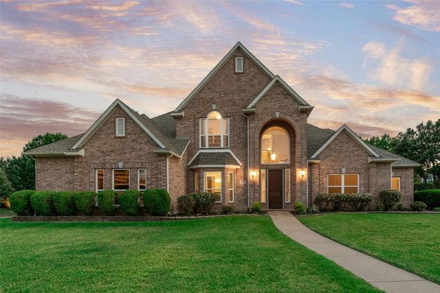 1901 Big Bend Cv — Southlake Woods Add