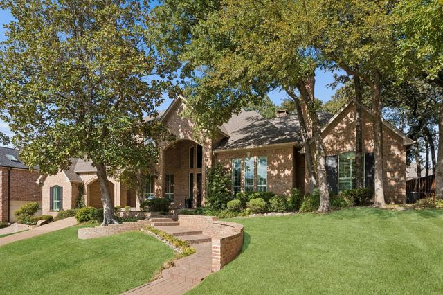 2865 Woodhollow Dr — Highland Shores Ph 8l