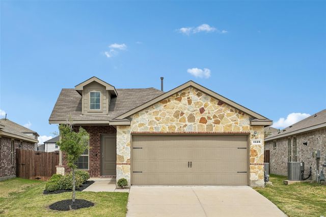 1128 Norias Dr — Travis Ranch Marina