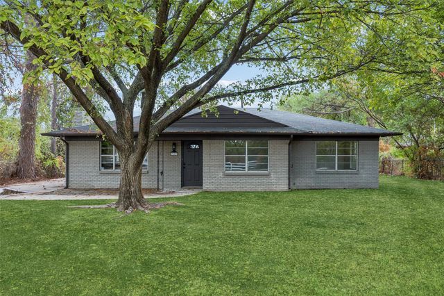 3159 Southlake Park Rd — South Lake Park Add