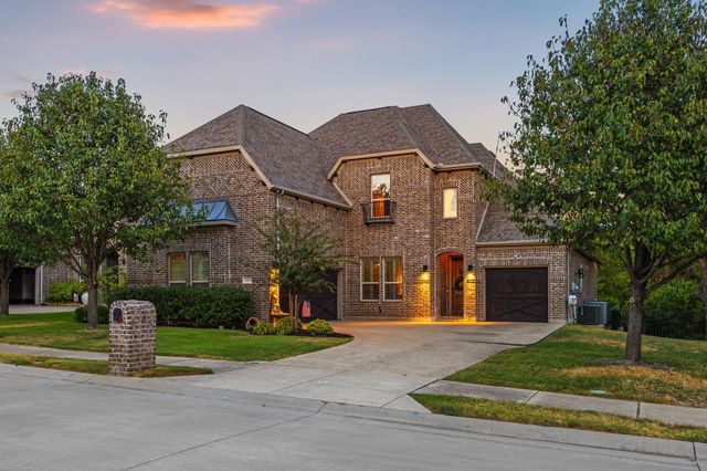 665 York Dr — Stone Creek Ph IV