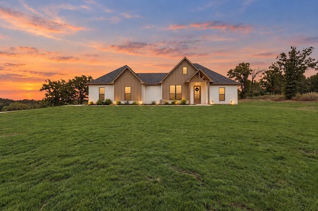 124 Norene Ln — Barnett Ridge