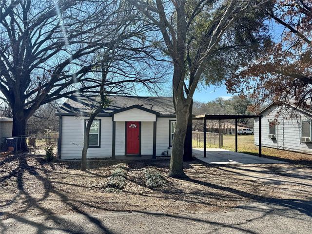 113 W Arnold St — Barton
