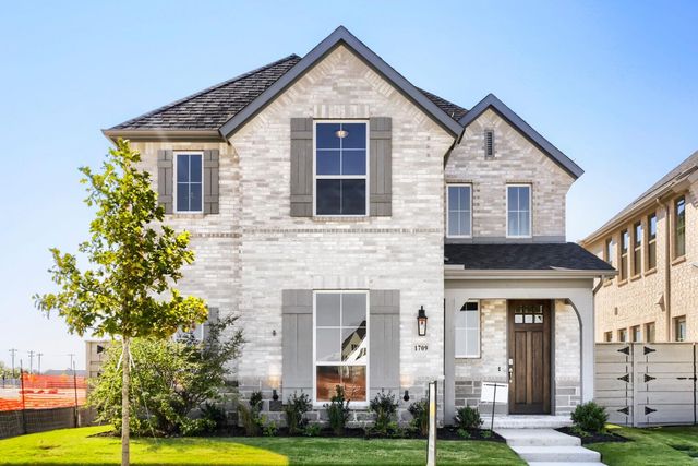 1709 Clover Fern Dr — Ramble
