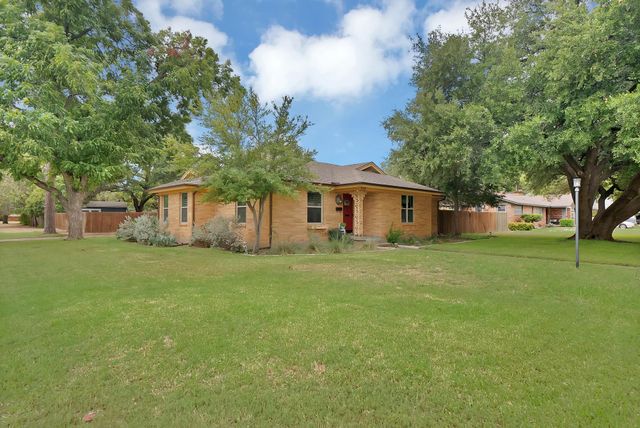 7112 Turner Ter — North Richland Hills Add