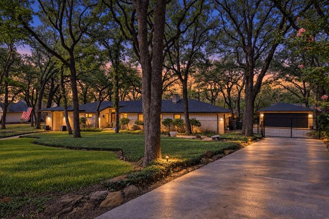4000 Deepwood St — Brighton Oaks