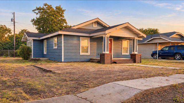 418 Miller St — A G Hobbs Of Fair Park Ac