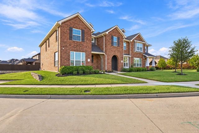 1895 Indigo Ln — Heartland