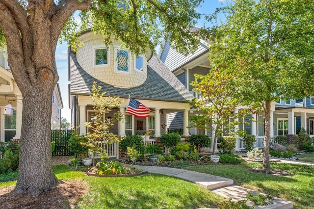 737 Hammond St — Old Town