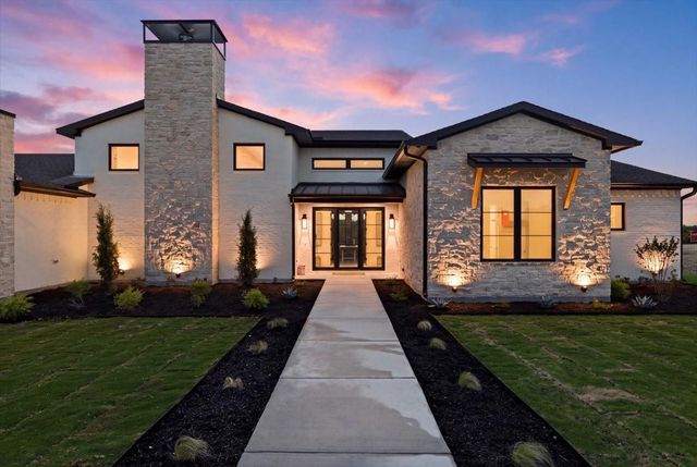 972 San Jacinto Dr — La Madera