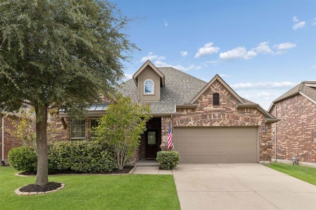 1906 Faircrest Ln — Woodbridge Ph 13