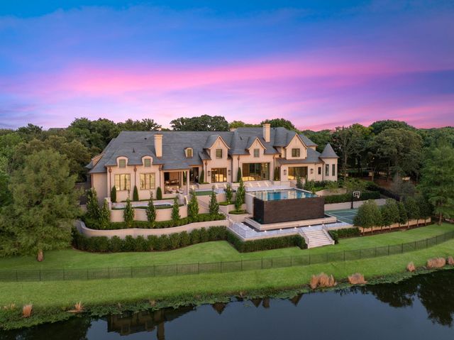 1112 Post Oak Pl — Vaquero Arthur
