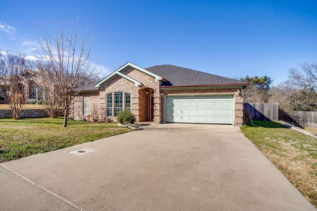 2226 Creek Side Dr — Country Brook Park Estate