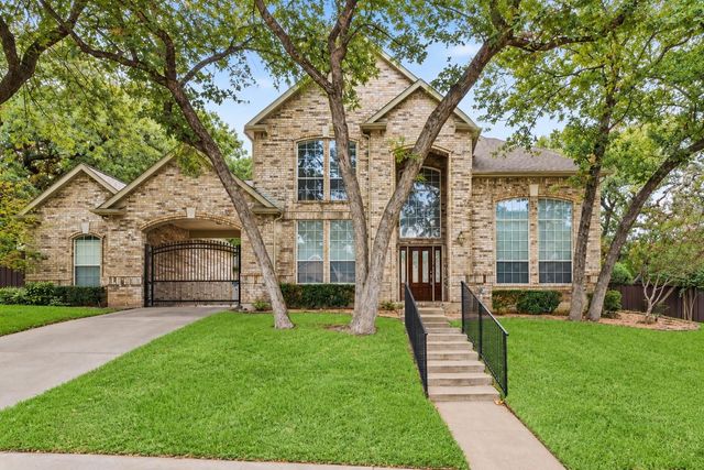 800 Timberwolf Ct — Deer Creek Estates