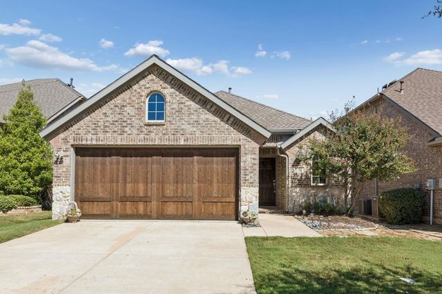 421 Catherine Ln — Magnolia Add Ph F