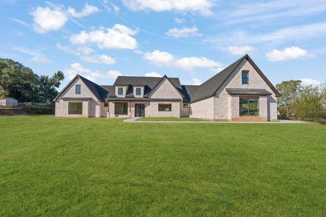 3432 Enchanted Acres Dr — Enchanted Acres Addition