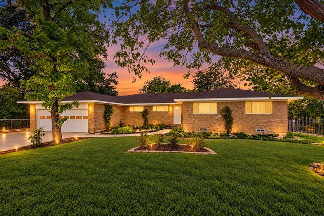 814 S Bois D Arc St — A0171