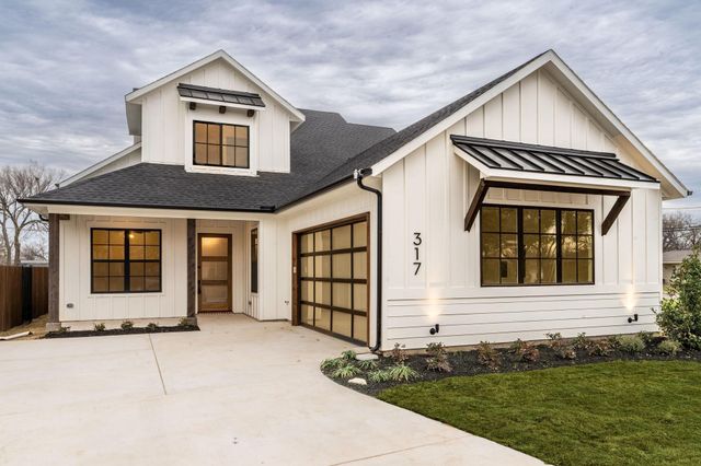317 Travis St — O T Roanoke