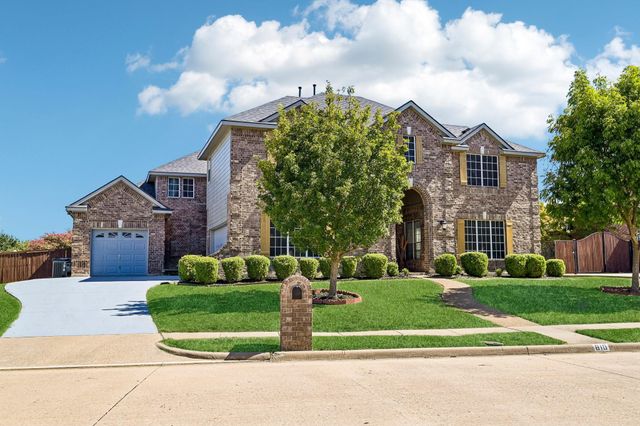 810 Driftwood Dr — Hunters Landing - Ph I