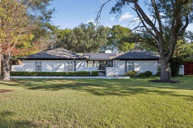 18 Legend Rd — Mont Del Estates Add