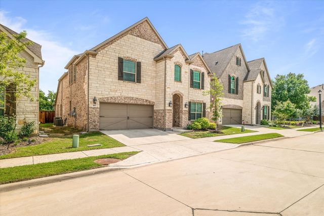 302 Dove Falls Dr — Waterbrook Ph One
