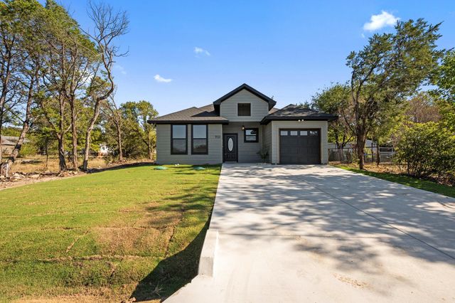 933 Nacogdoches River Dr — Comanche Cove Sub Sec A