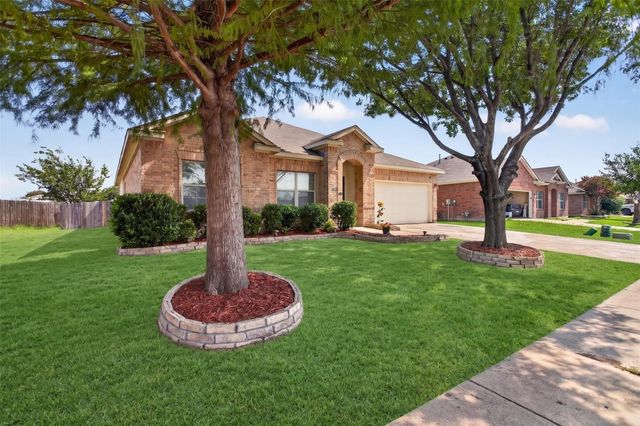 200 Independence Trl — Brookville Estates Ph 1