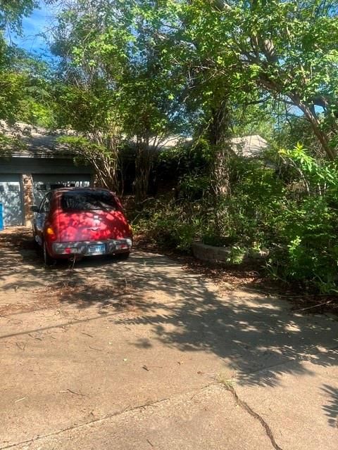 319 Rock Glen St — East Park 02