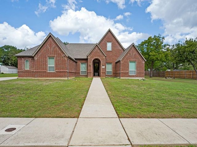 8301 Woods Ln — Woodbert Sub