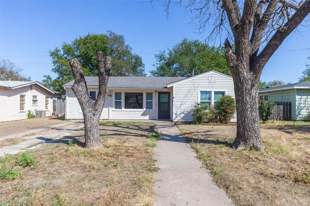 1825 Marshall St — Campus Add