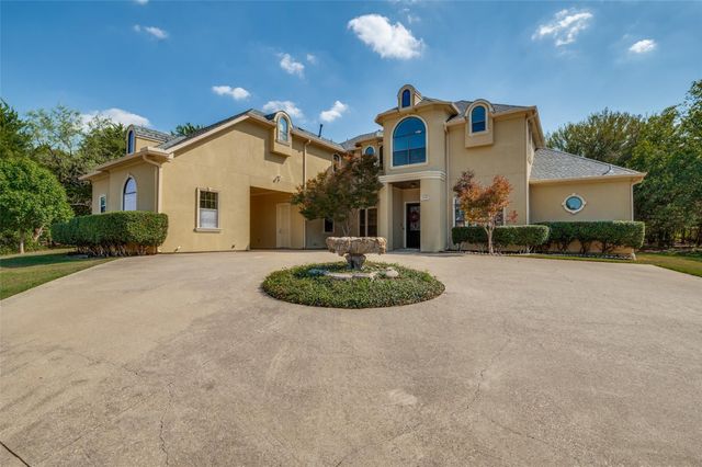2418 Amberleaf Ct — Lake Ridge Sec 07 Ph 03