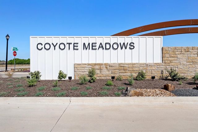 513 Cherry Creek Ln — Coyote Meadows