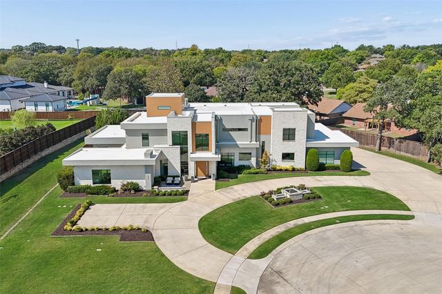 1032 Hatch Ct — Shady Lane
