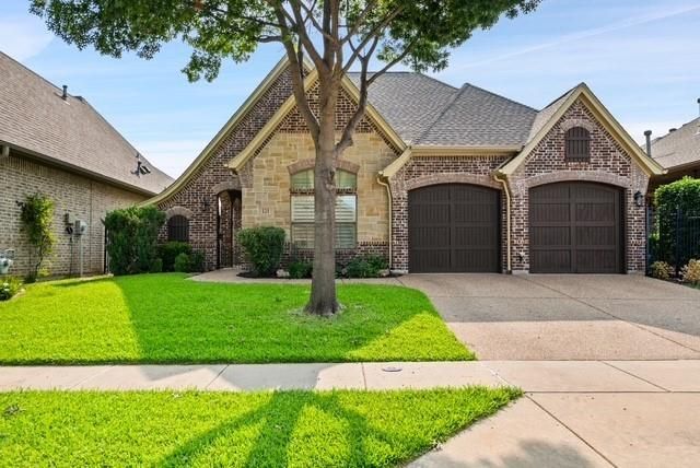 121 Montgomery Dr — Silver Lake Add