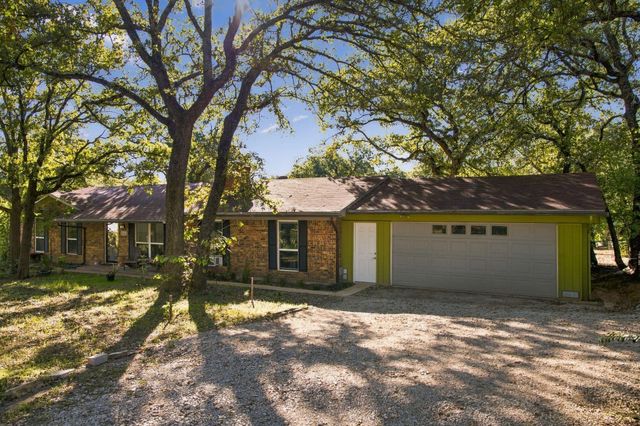 1300 Oak Country — Oak Estates Unrec
