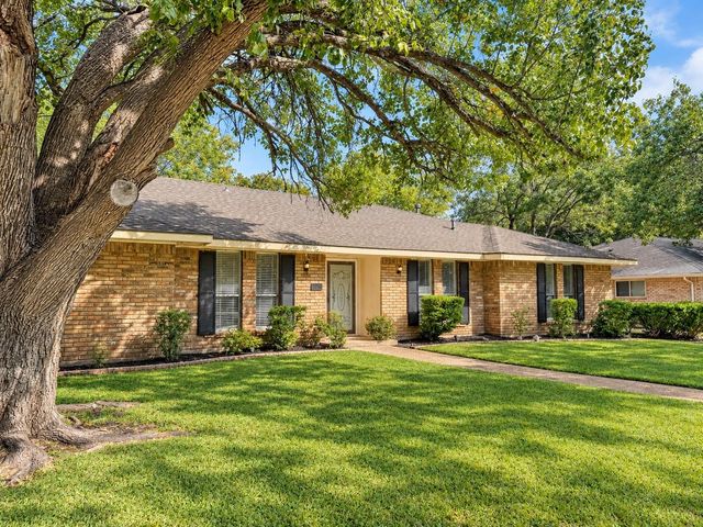 1444 Marlene Pl — Meadowbrook Estates