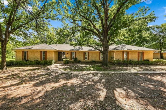 8260 Tudor Ln — Shadylane Estates