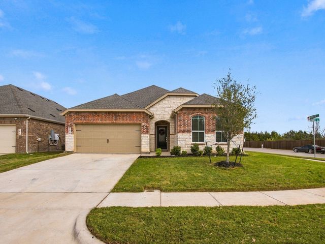 1818 Holden Dr — Addison Hills