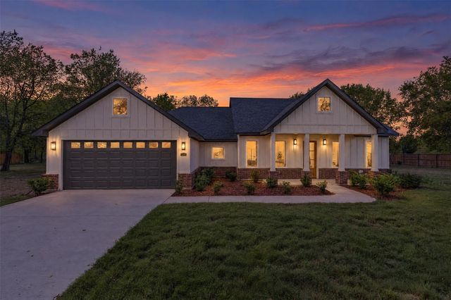 5288 County Road 2248 — Sanders Levi