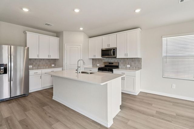 2110 Cottongrass Dr — Westmoor