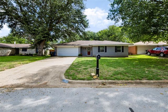 1508 Yucca St — Northridge Add #4