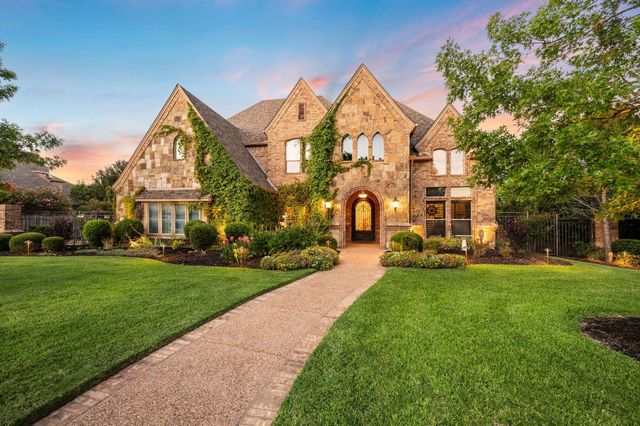 2609 Summit Ridge Dr — Oak Pointe