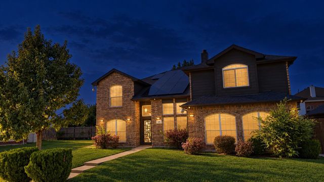 125 Lanshire Dr — Lynden Park Estates Ph 3