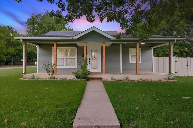 327 W Texas St — Shannon W M Suppl