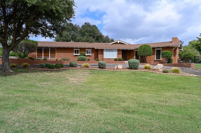 1010 ES 27th — Lytle Shores Sec 2