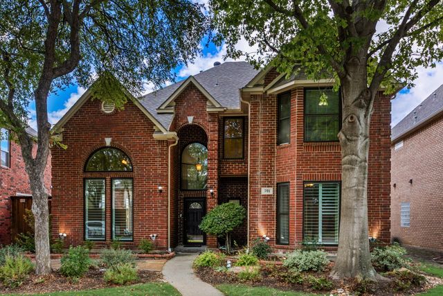 701 Nottingham Dr — Villages Of Coppell Ph 3a