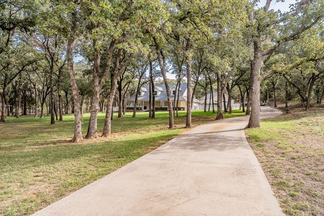 901 Pioneer Cir W — The Settlement 2