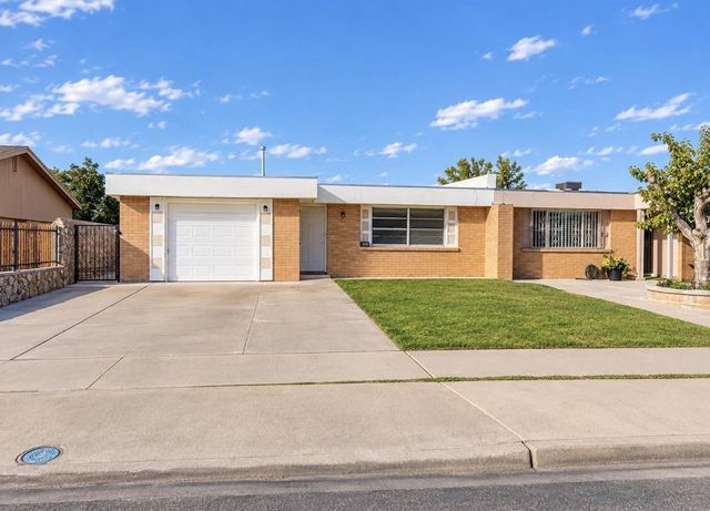 10803 Cardigan Drive — Pebble Hills