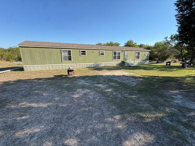 925 Sunset Acres Ct — None